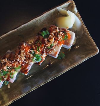 Spicy Tuna Oshi 