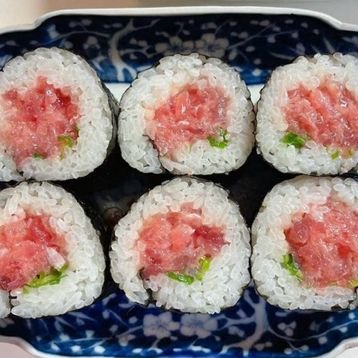 Negitoro Futomaki 