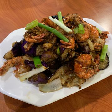 S4.Tiger Prawns with Minced Pork & Eggplant
