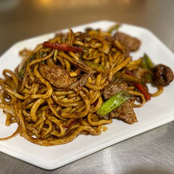 F4.Cumin Beef Chow Mein
