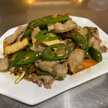 T13.Sauteed Spicy Pork & Veggie Country Style