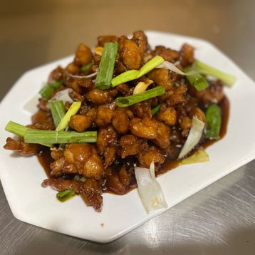 C2.Sweet Vinegar Diced Chicken