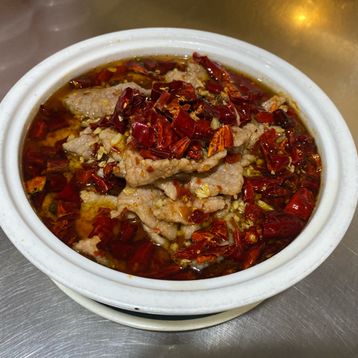 B1.Szechuan Broth Braised Beef