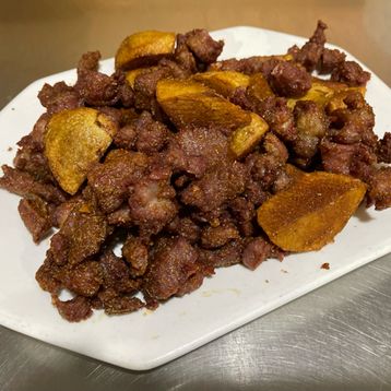 T6.Sauteed Diced Lamb with Cumin