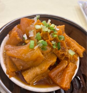 9.Steamed Beef Tripes & Beef Tendons