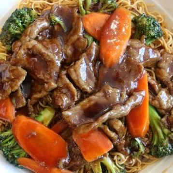 Beef Chow Mein 牛肉炒面