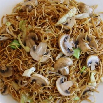 Mushroom Chow Mein 蘑菇炒面
