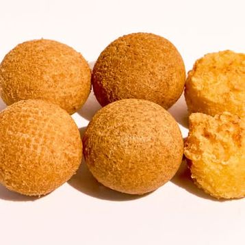 Assorted Balls (6pc)