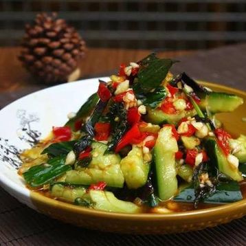 Cucumber w/Garlic&Chili