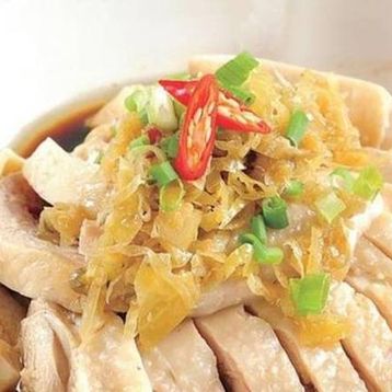 Steamed Chicken w/Ginger&Chili
