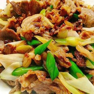 SF Sliced Lamb with Onion
