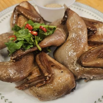 Fried Quail 2 pcs. 椒盐鹌鹑