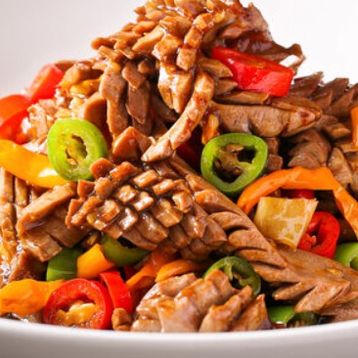 A17.Pork Kidney Stir-Fried with Bell Peppers and Onions🌶