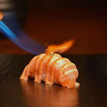 Salmon Aburi Nigiri