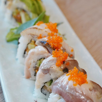 Hamachi Mamas Roll