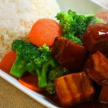 R5 Stir Fried Pork with Rice