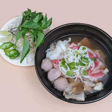 1. House Special Pho