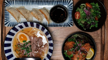 RAMEN AND GYOZA COMBO