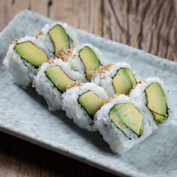 E07. Avocado Roll