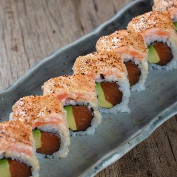 F06. Salmon Lore Roll
