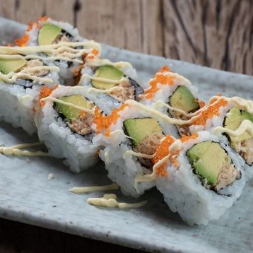 E28. Real Crab California Roll