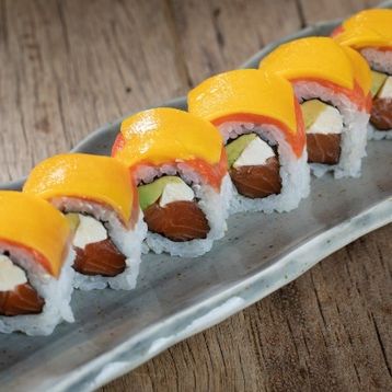 F12. Hawaii Roll