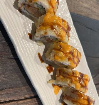 E25. Crispy Tuna Roll
