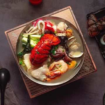 Halal Seafood Lobster Pot