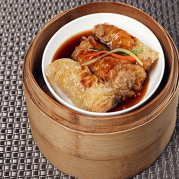 Stuffed Bean Curd Wraps in Oyster Sauce