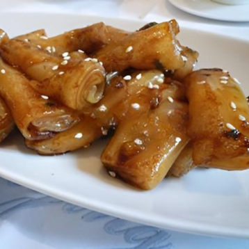 Fried Rice Flour Roll w/ Soy Sauce
