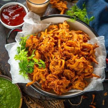 Onion Bhagia