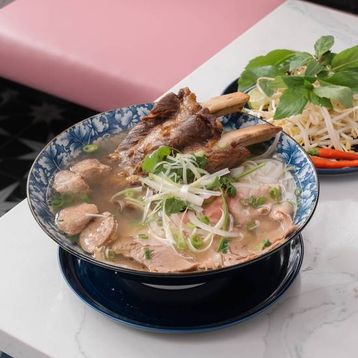 Phở Sườn Bò / Fall Off the Bone Beef Rib Phở