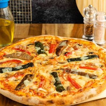 Medium Ortolana Pizza