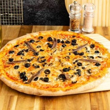 Small Pizza Napoli