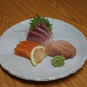Sanshoku Mori