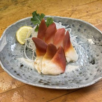 Hokkigai Sashimi (7Pcs)