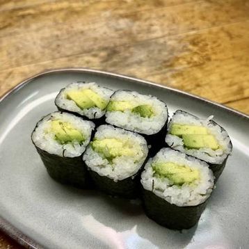 Avocado Maki 6Pcs