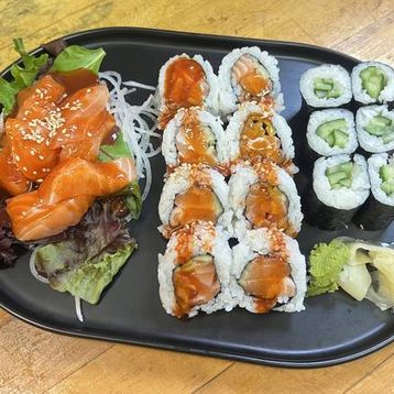 Spicy Salmon Combo