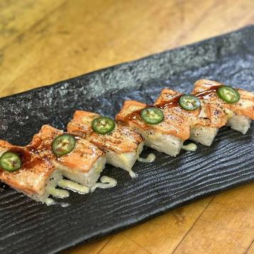 Wild Salmon Oshi (6pcs)