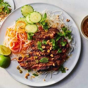 Y6.Grilled Lemongrass Shredded Pork
