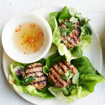 Y2.Grilled Lemongrass Pork Chop With Pattie Minced Pork