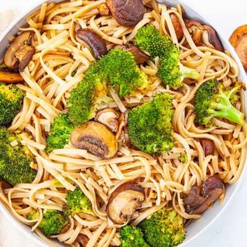P20.Plain Noodle With Veggies (XL)