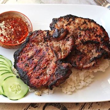 Y5.Grilled Lemongrass Pork Chop