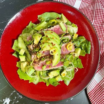 Tuna Tataki Salad