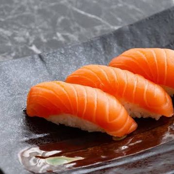 Smoked Salmon Nigiri Sushi 1 Pc