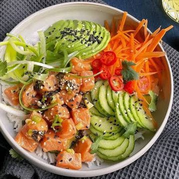 Spicy Salmon Poke Bowl