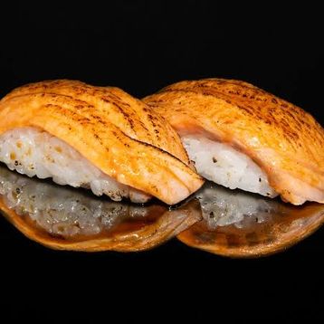Salmon Tataki Nigiri Sushi 1 Pc