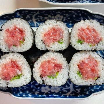 Fatty Tuna Roll Negitoro
