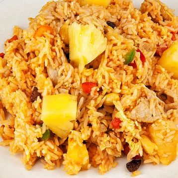 Fried Rice With Shrimp And Pineapple