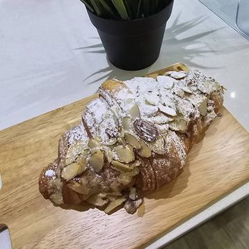 Almond Croissant